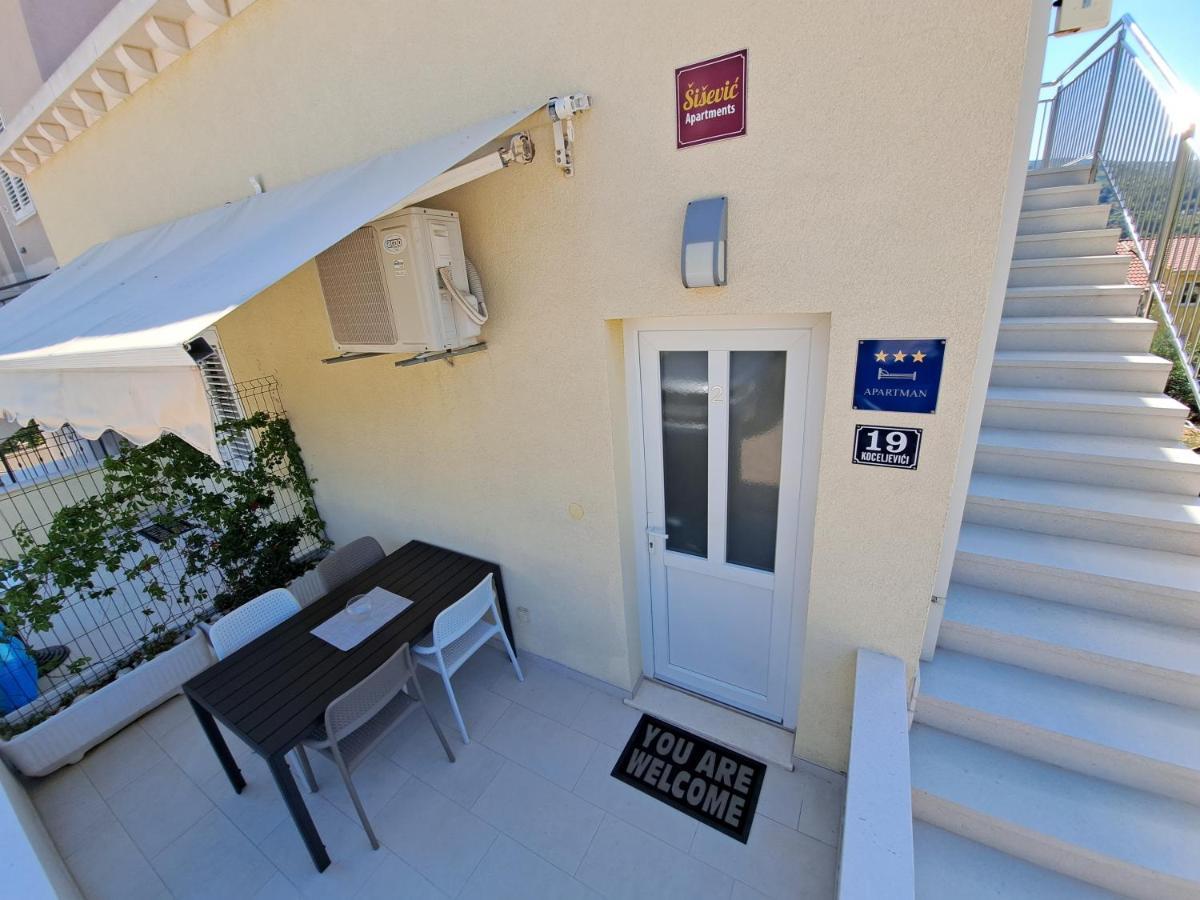 Apartments Sisevic - Comfort Apartments With Balconies And Sea View สลาโน ภายนอก รูปภาพ