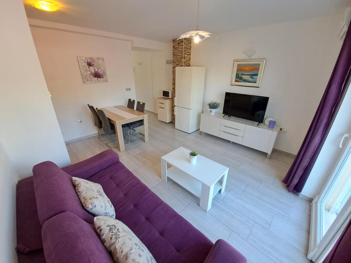 Apartments Sisevic - Comfort Apartments With Balconies And Sea View สลาโน ภายนอก รูปภาพ