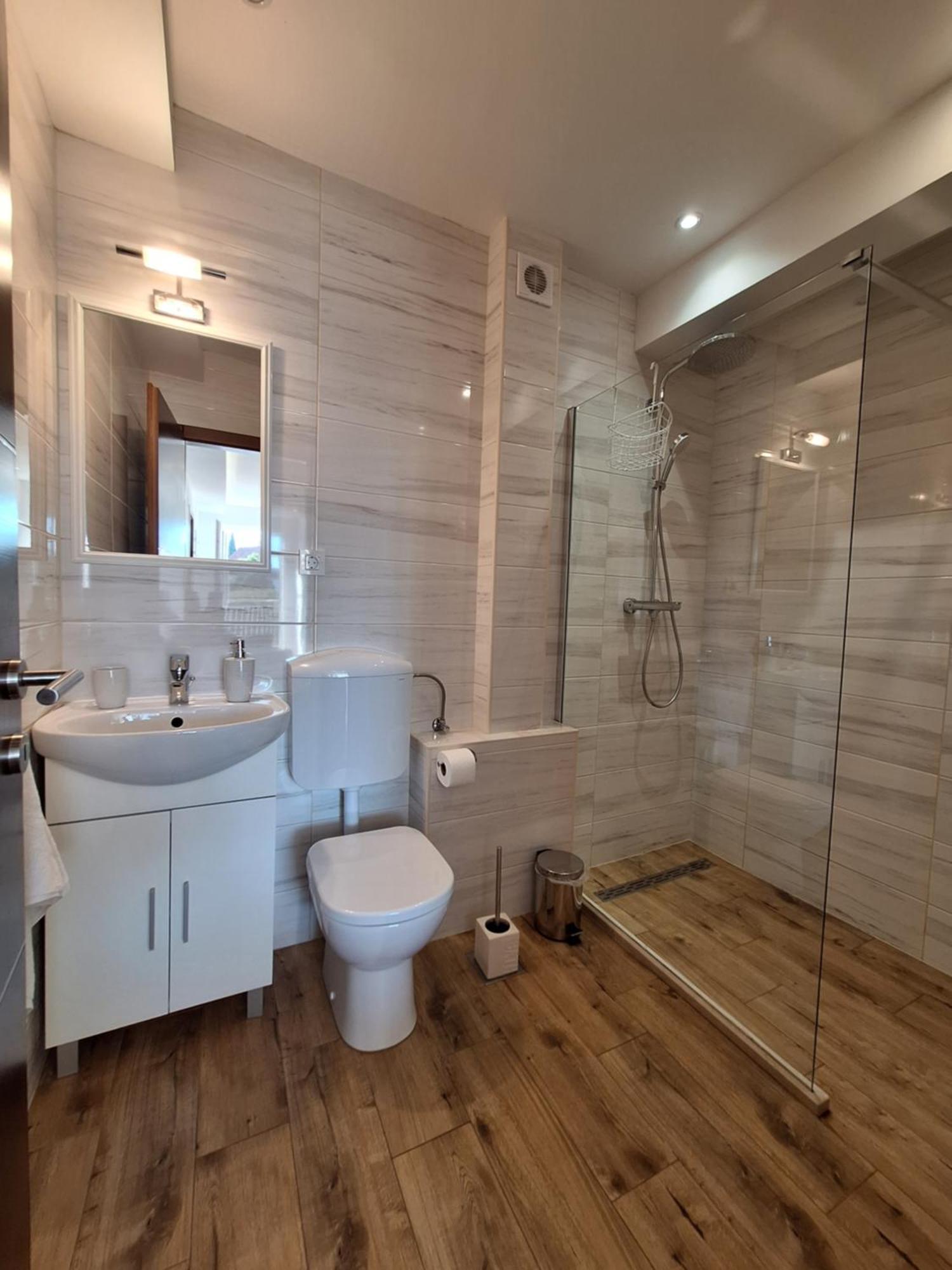 Apartments Sisevic - Comfort Apartments With Balconies And Sea View สลาโน ภายนอก รูปภาพ