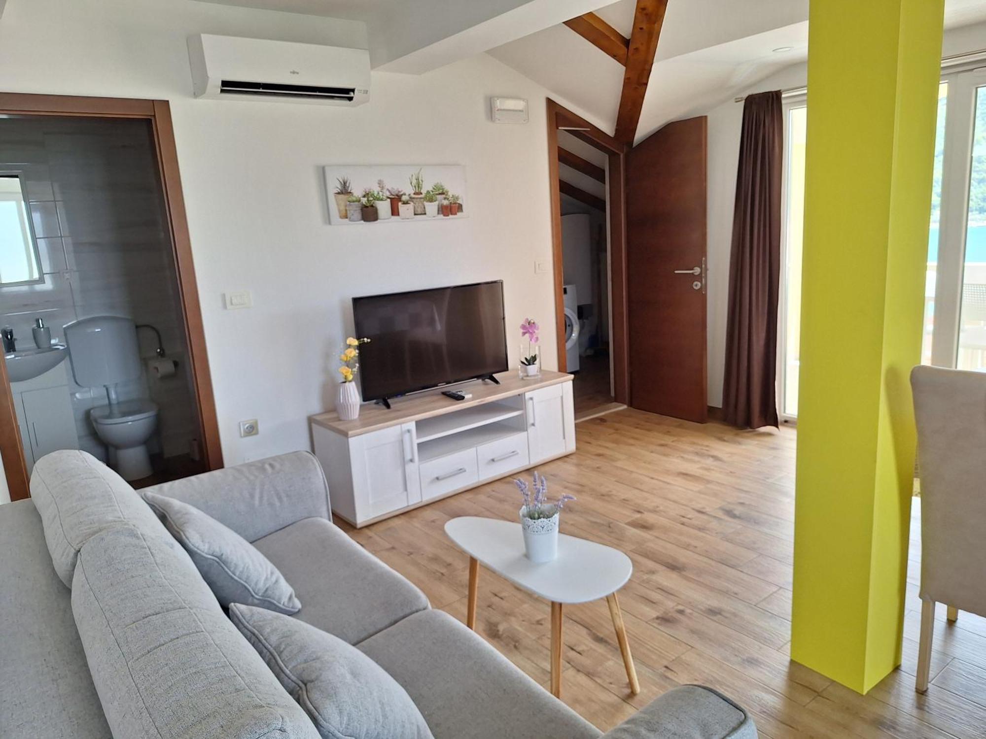 Apartments Sisevic - Comfort Apartments With Balconies And Sea View สลาโน ภายนอก รูปภาพ