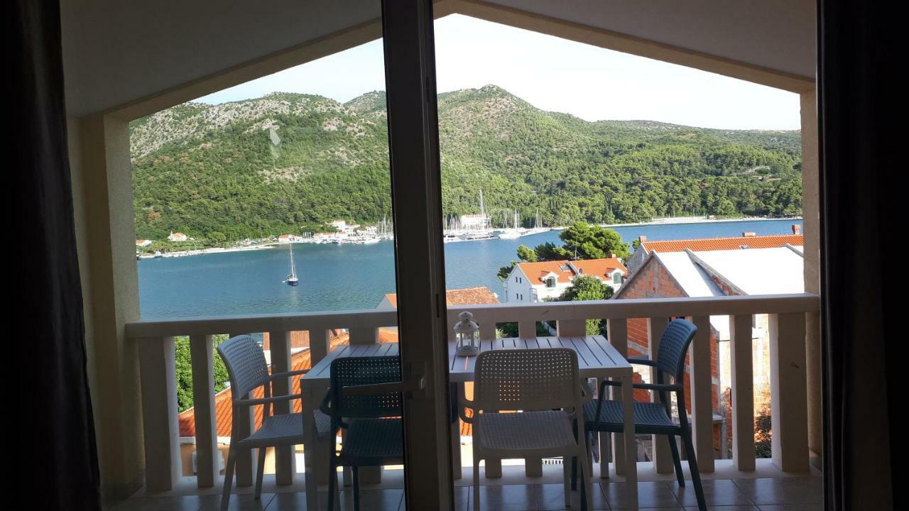 Apartments Sisevic - Comfort Apartments With Balconies And Sea View สลาโน ภายนอก รูปภาพ