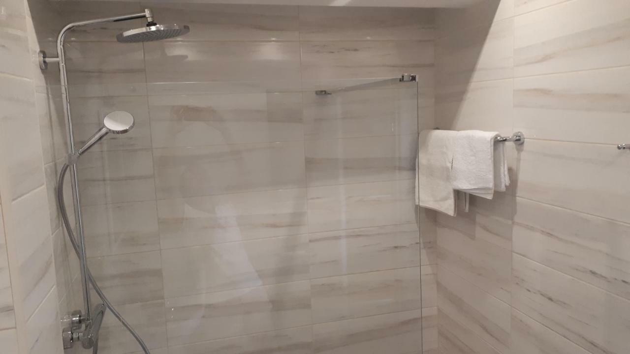 Apartments Sisevic - Comfort Apartments With Balconies And Sea View สลาโน ภายนอก รูปภาพ
